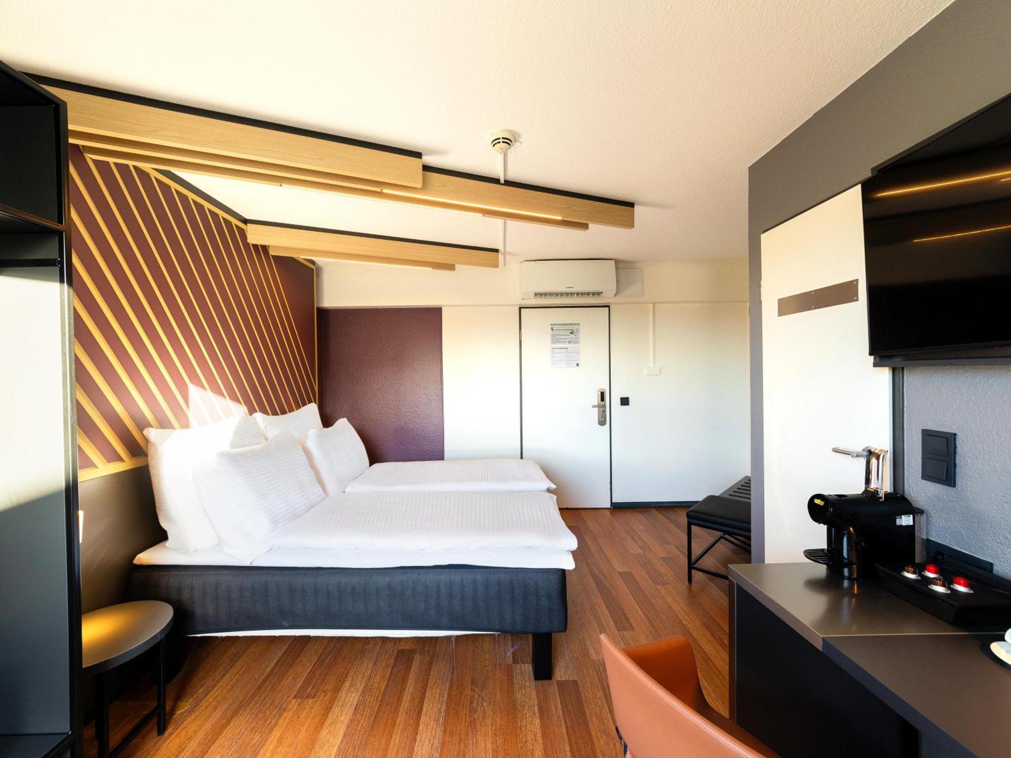 Hotel Ibis 2*